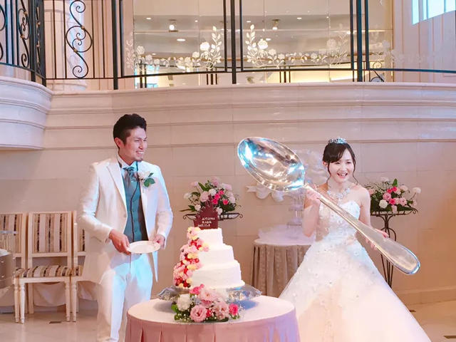 なんだかんだで絶対盛り上がる！「ビッグスプーン」のファーストバイト