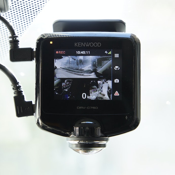 KENWOOD ドライブレコーダー DRV-C750Rをレビュー！クチコミ・評判をも
