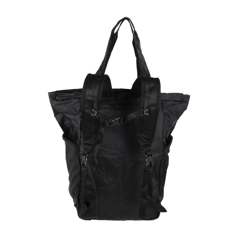 パタゴニア ウルトラライトブラックホールトートパックの口コミ・評判