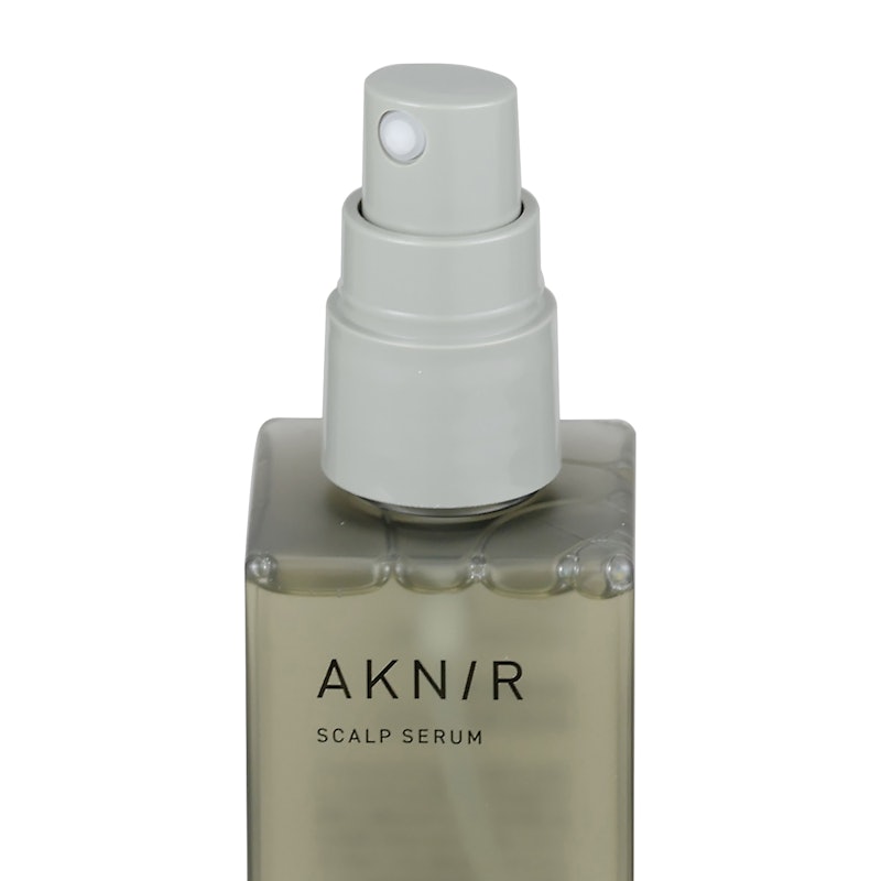 AKNIR 薬用ヘアスカルプセラムをレビュー！クチコミ・評判をもとに徹底