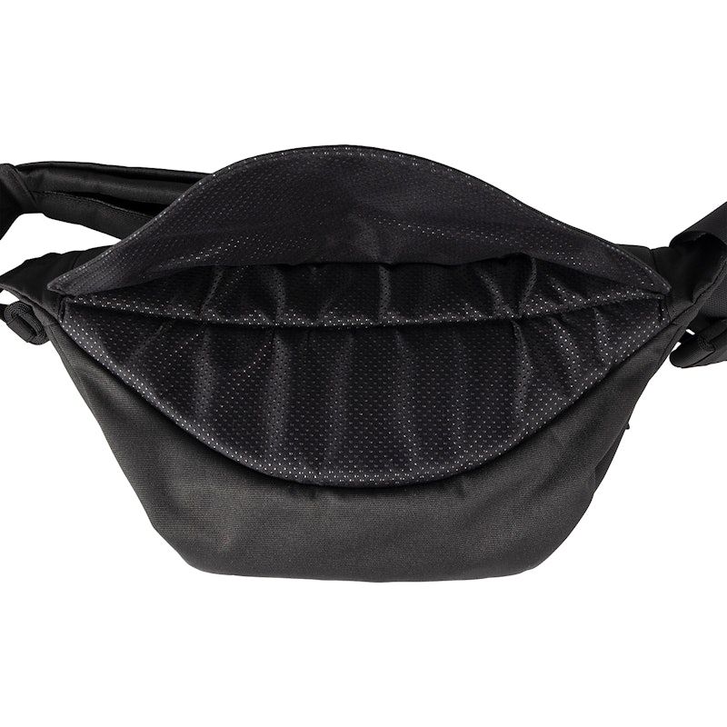 エミナル DDiccho Hug育バッグを検証レビュー！ヒップシートの選び方も