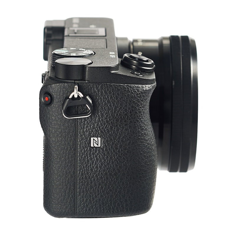 SONY α6400 パワーズームレンズキット ILCE-6400Lをレビュー！クチコミ