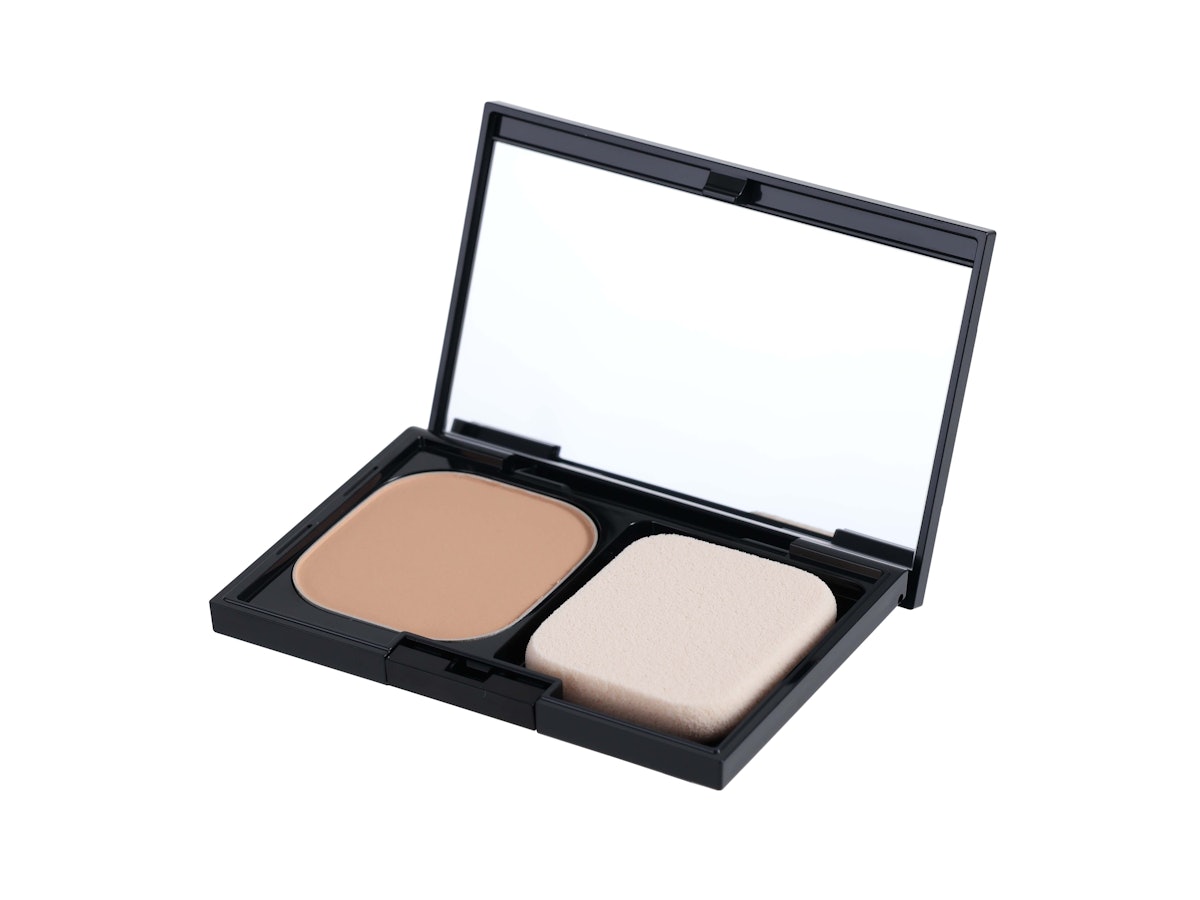 コフレドール パウダレスウェット オークル-Cをレビュー！クチコミ