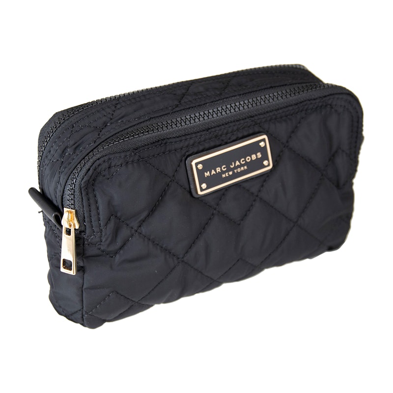 マークジェイコブス キルティング ポーチをレビュー！クチコミ・評判を