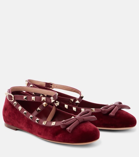 Rockstud velvet ballet flats in burgundy - Valentino Garavani