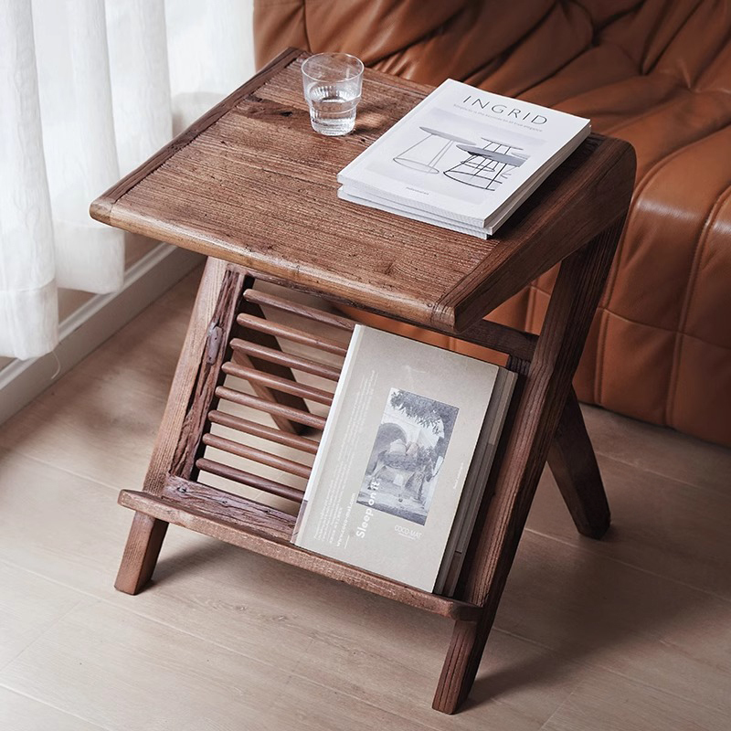 マガジンラック付きサイドテーブル | 北欧風デザインと古いニレ材の