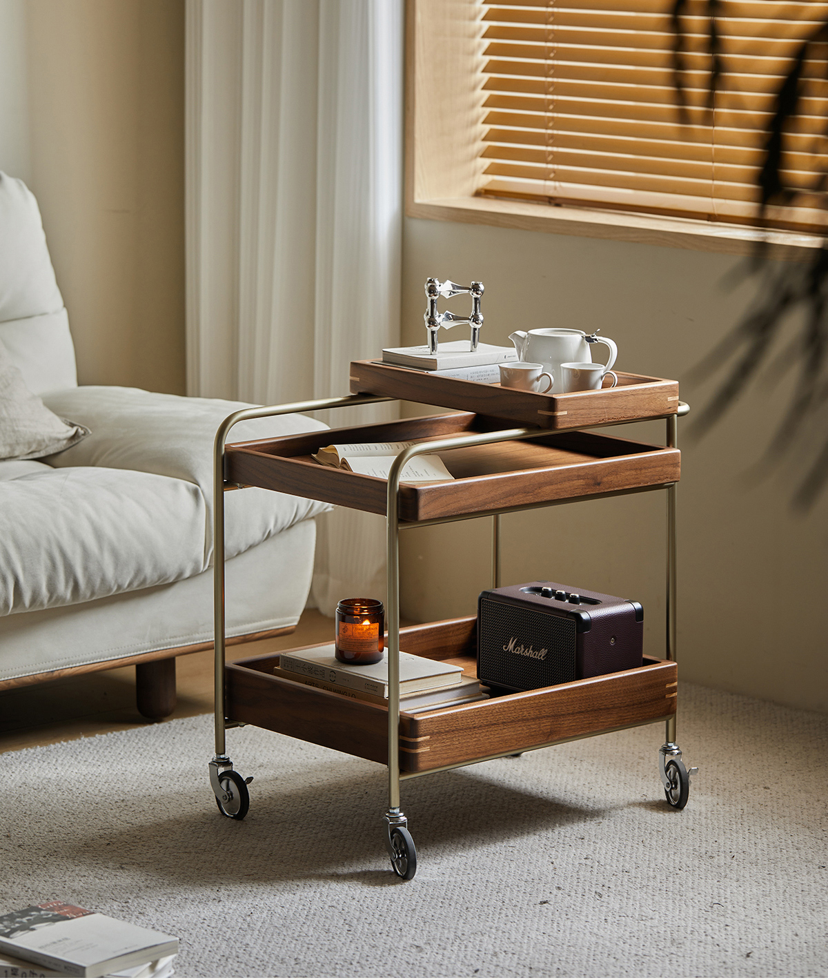 ミッドセンチュリー ブラウン 木製サイドテーブル ボールキャスター