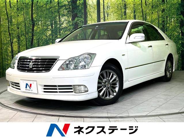 トヨタ クラウン ロイヤルサルーン プレミアム50thエディション