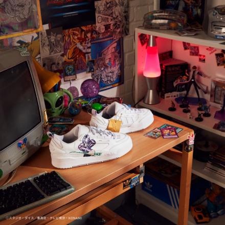 国内10月11日発売予定】遊戯王 × アディダス オリジナルス ADI2000