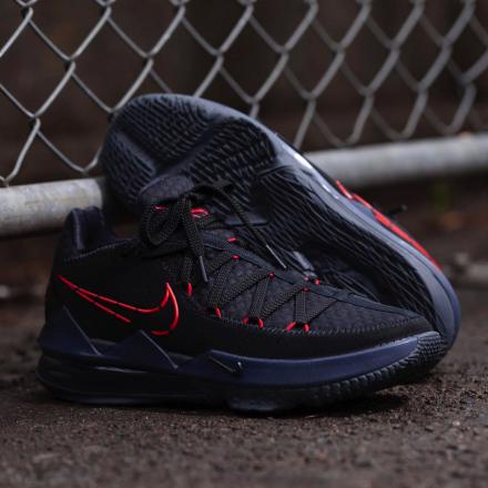 国内3月15日発売予定】ナイキ レブロン 17 ロー 