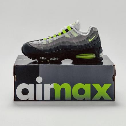 国内3月5日発売予定】 ナイキ エアマックス95 OG 