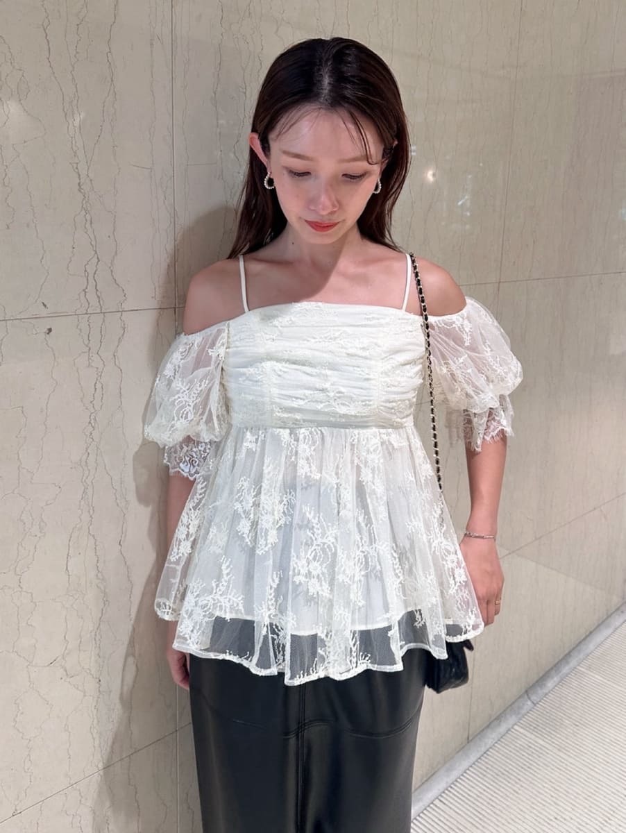 バリエオフショルレースチュニック(シャツ・ブラウス)｜トップス