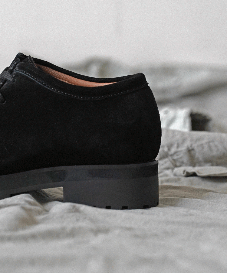 shiun(シウン) ONLINE STORE / BLACK SUEDE MOCCASIN