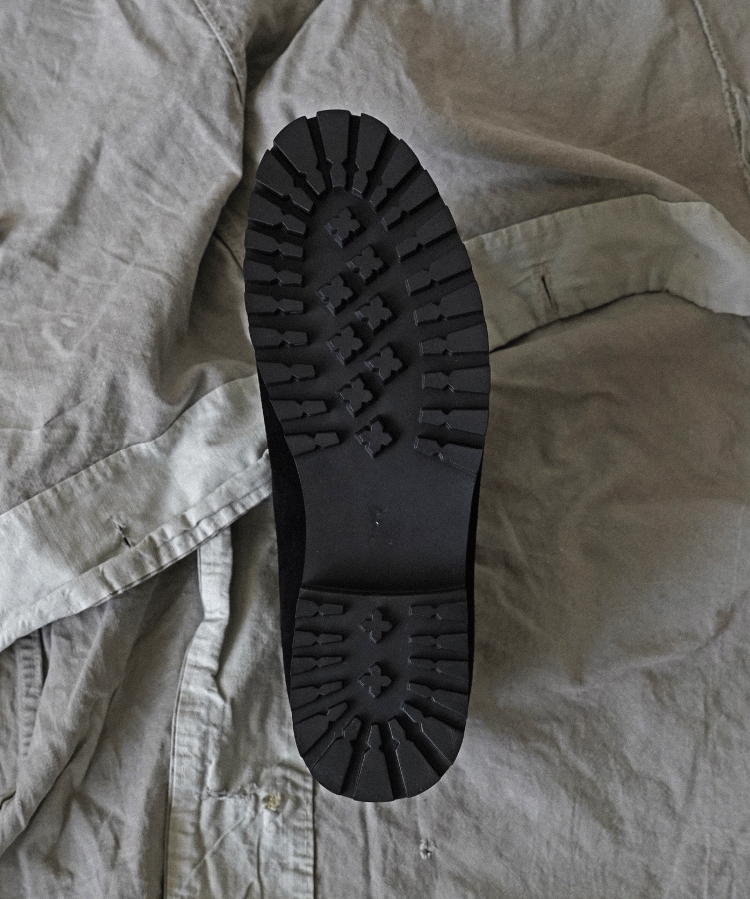 shiun(シウン) ONLINE STORE / BLACK SUEDE MOCCASIN