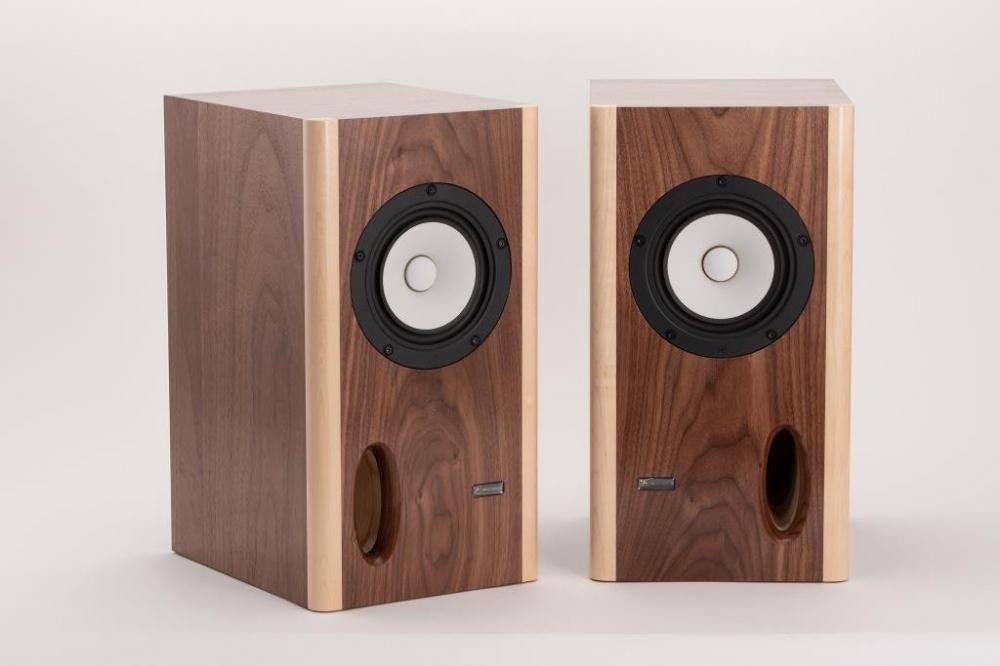 MarkAudio バスレフエンクロージャー | NC7v2_WN(ペア) - コイズミ無線