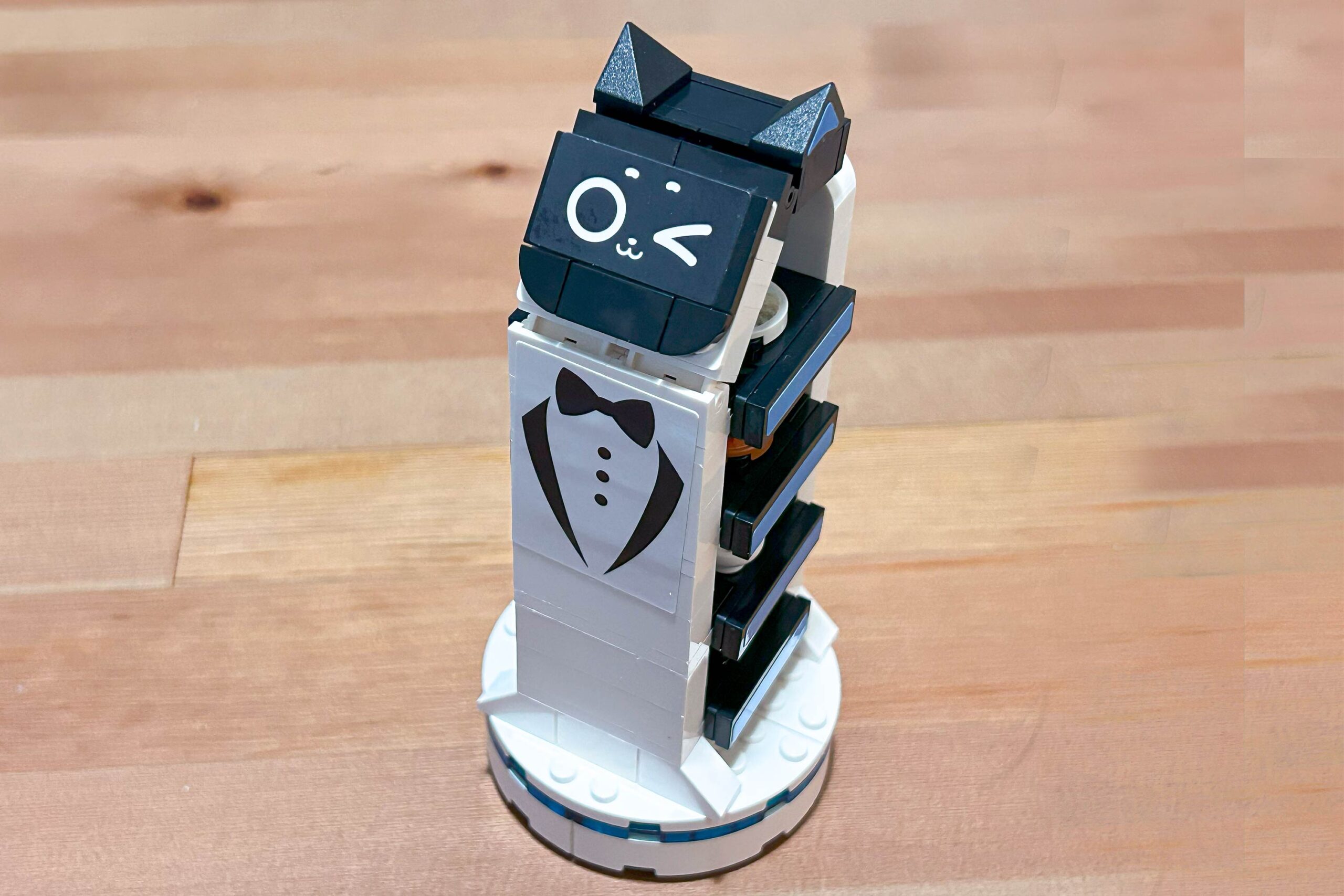 ガストやバーミヤンで「模型」がまさかの爆売れ 細部の作り込みがスゴ