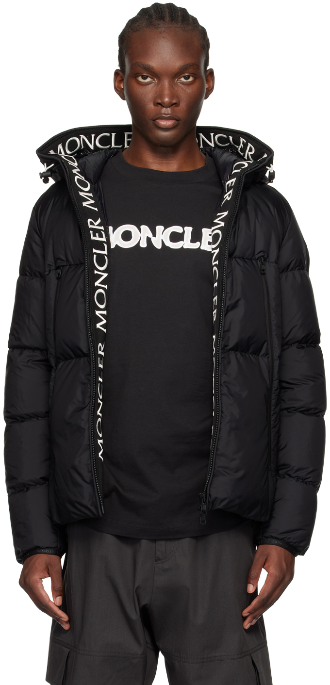 Moncler: Black Montcla Short Down Jacket | SSENSE