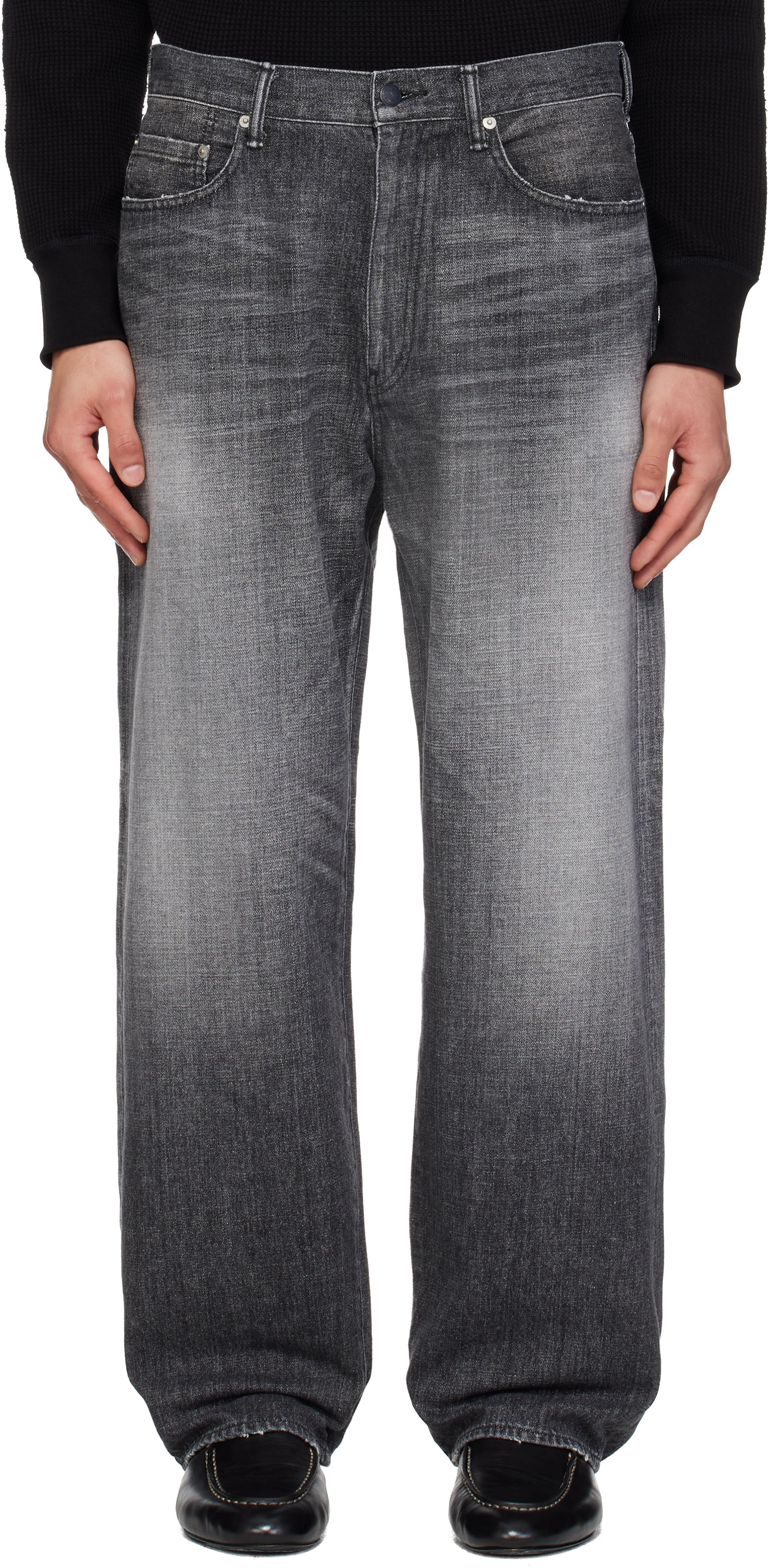 nanamica: ブラック セルビッジジーンズ | SSENSE 日本