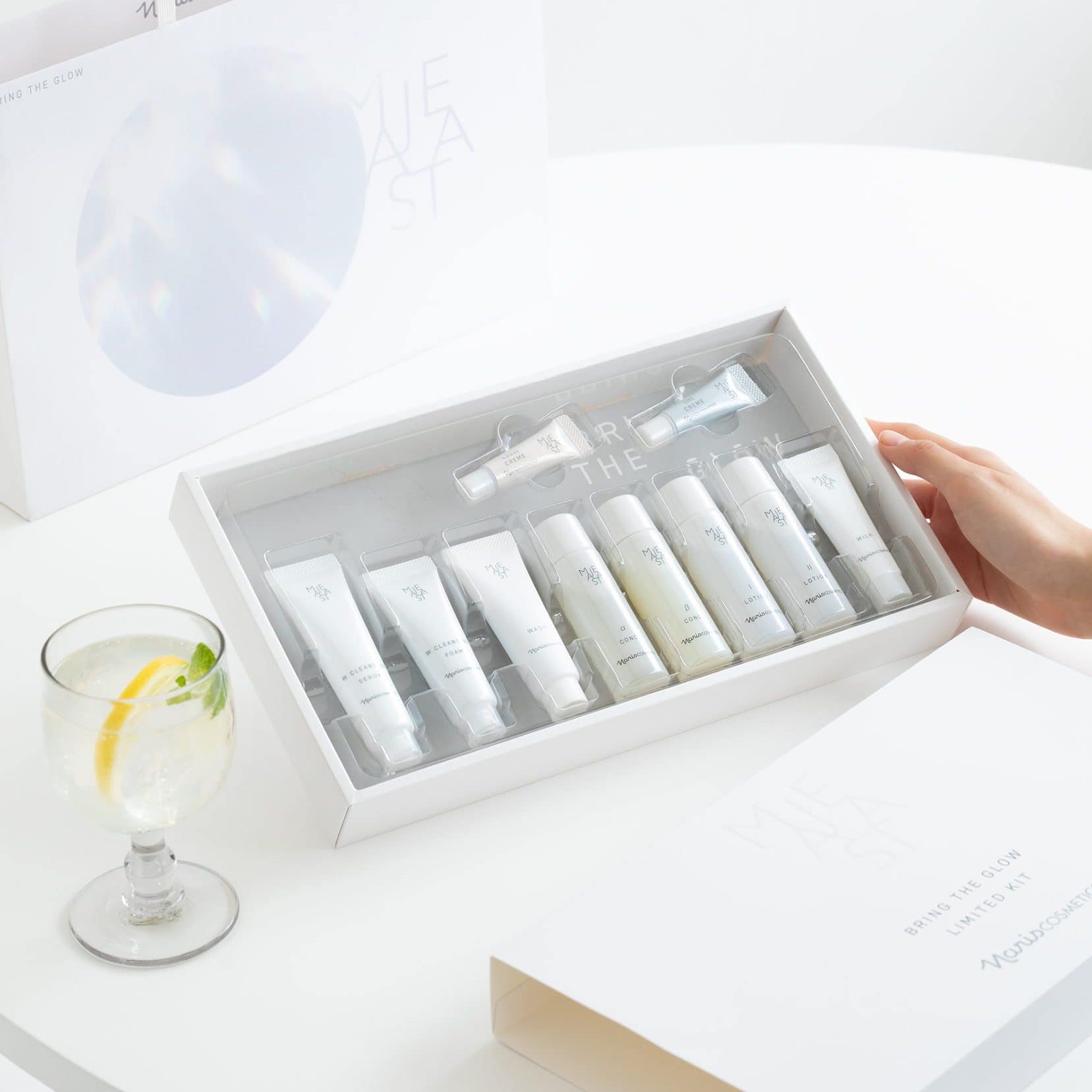 90年の角層研究が凝縮！贅沢スキンケアセットを【1名様プレゼント