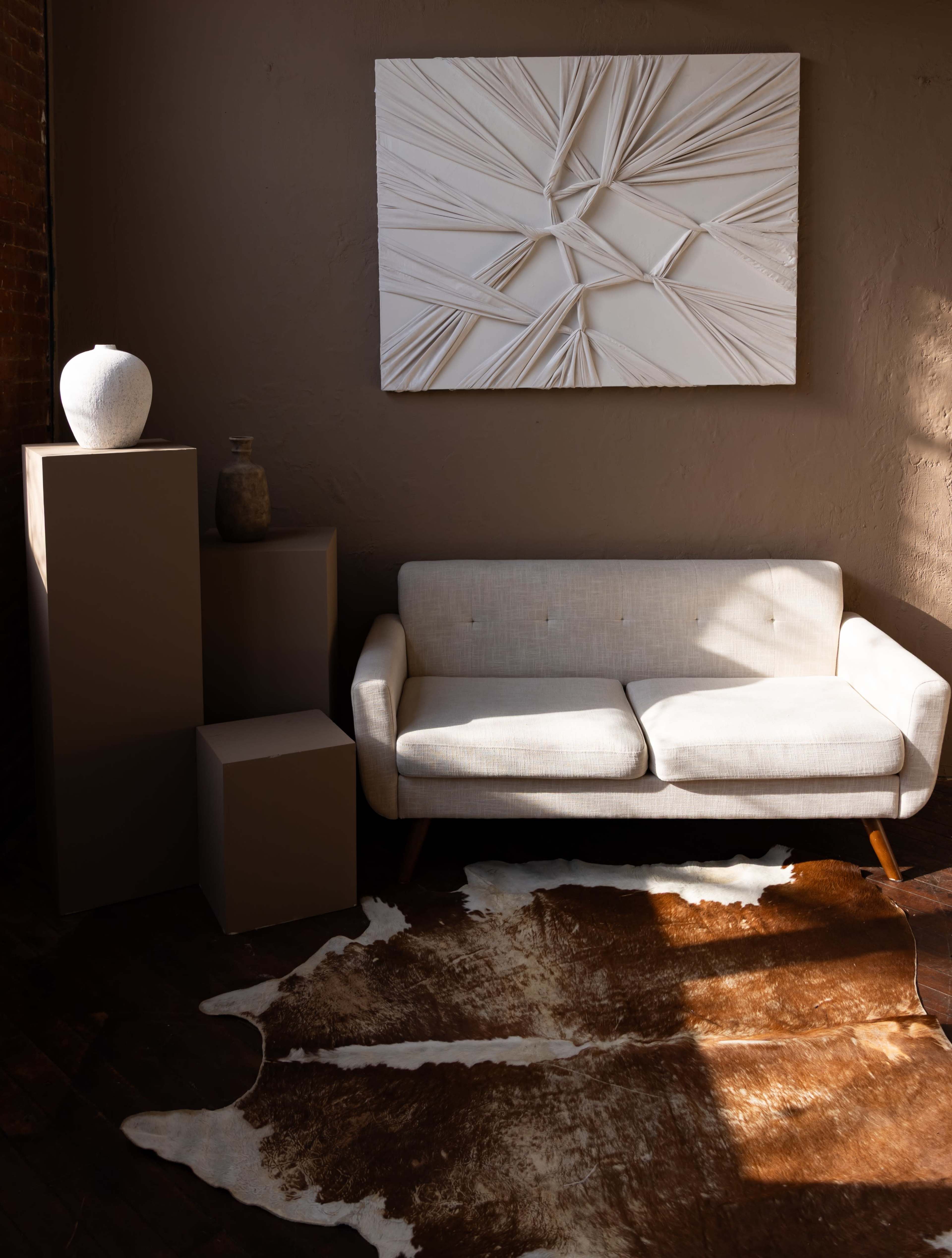 Bumble Bee Zoom | Photo and video studio rental. 750 sq ft space