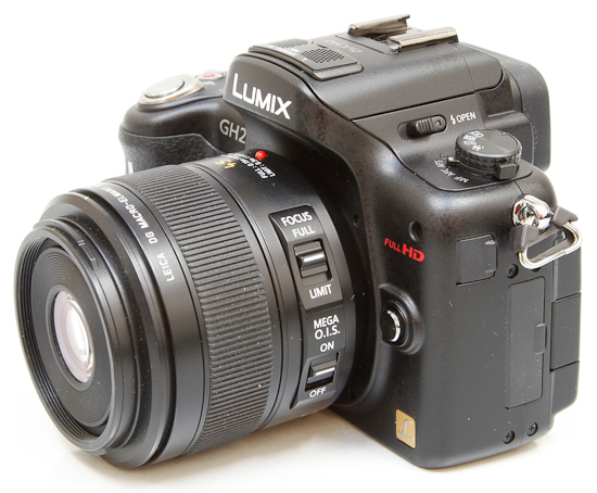 Panasonic LEICA DG MACRO-ELMARIT 45mm F2.8 ASPH. MEGA O.I.S.