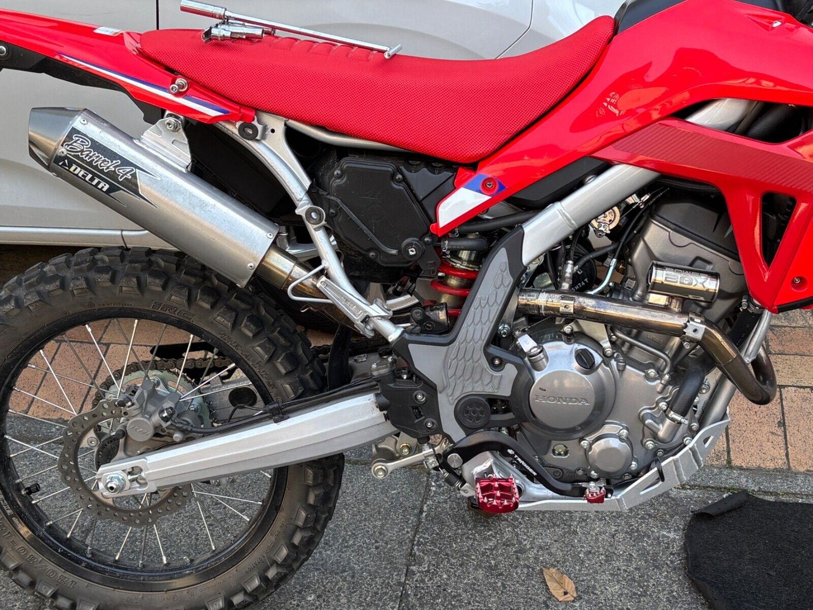 HONDA CRF250L「CRF250Lカスタム MD47にMD44用デルタBARREL4マフラーを