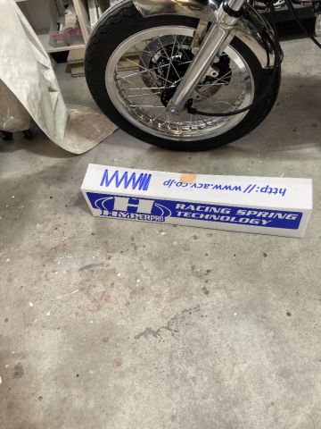 ヤマハ SR400 HYPERPRO:ハイパープロ 口コミ・動画インプレッション (1