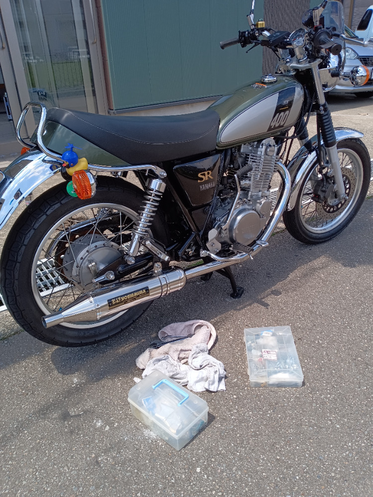 ヤマハ SR400 YOSHIMURA:ヨシムラ マフラー 口コミ・動画