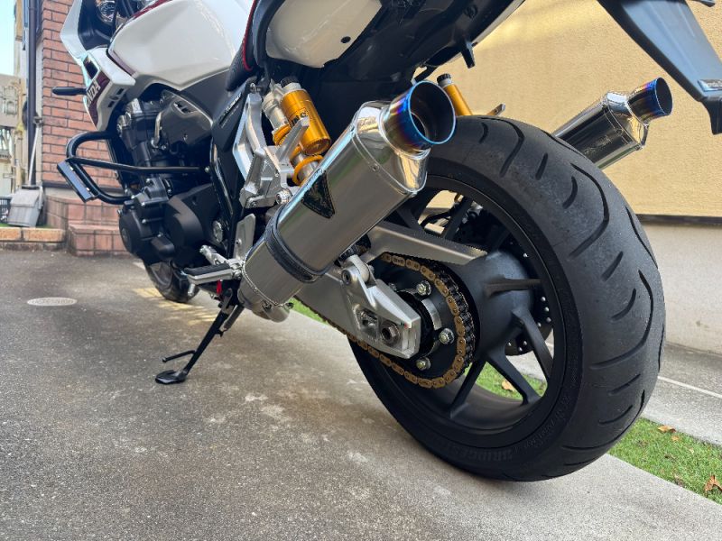 ホンダ CB1300スーパーボルドール フルエキゾーストマフラー 口コミ
