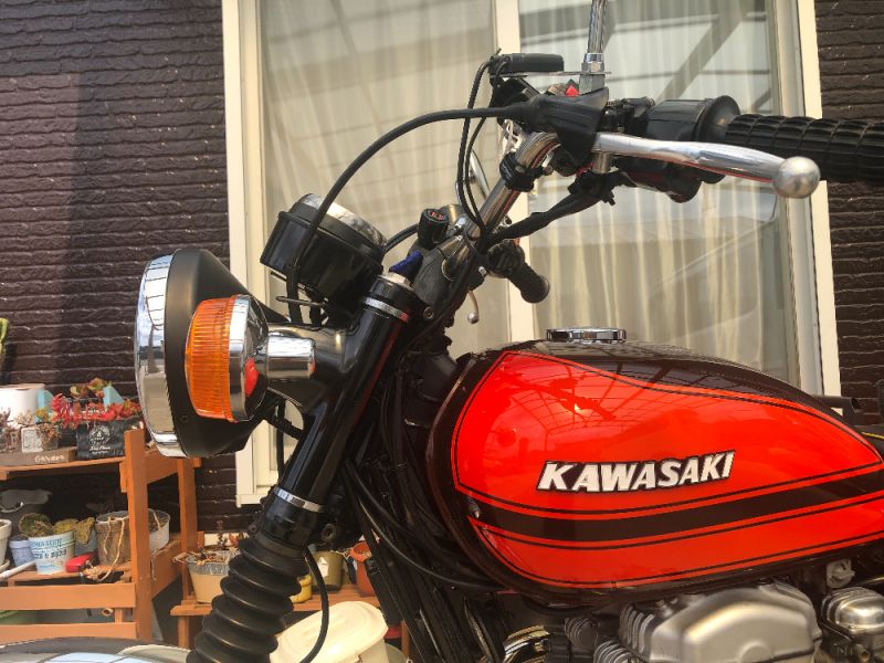 カワサキ W650 ヘッドライトステー・ブラケット 口コミ・動画