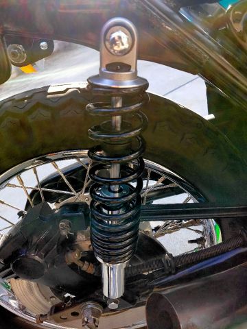 リアサスペンションからIKON SUSPENSION:アイコンサスペンションの