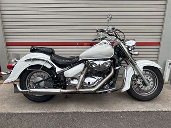 イントルーダークラシック400/スズキ リアタイヤ新品 フィッシュテール