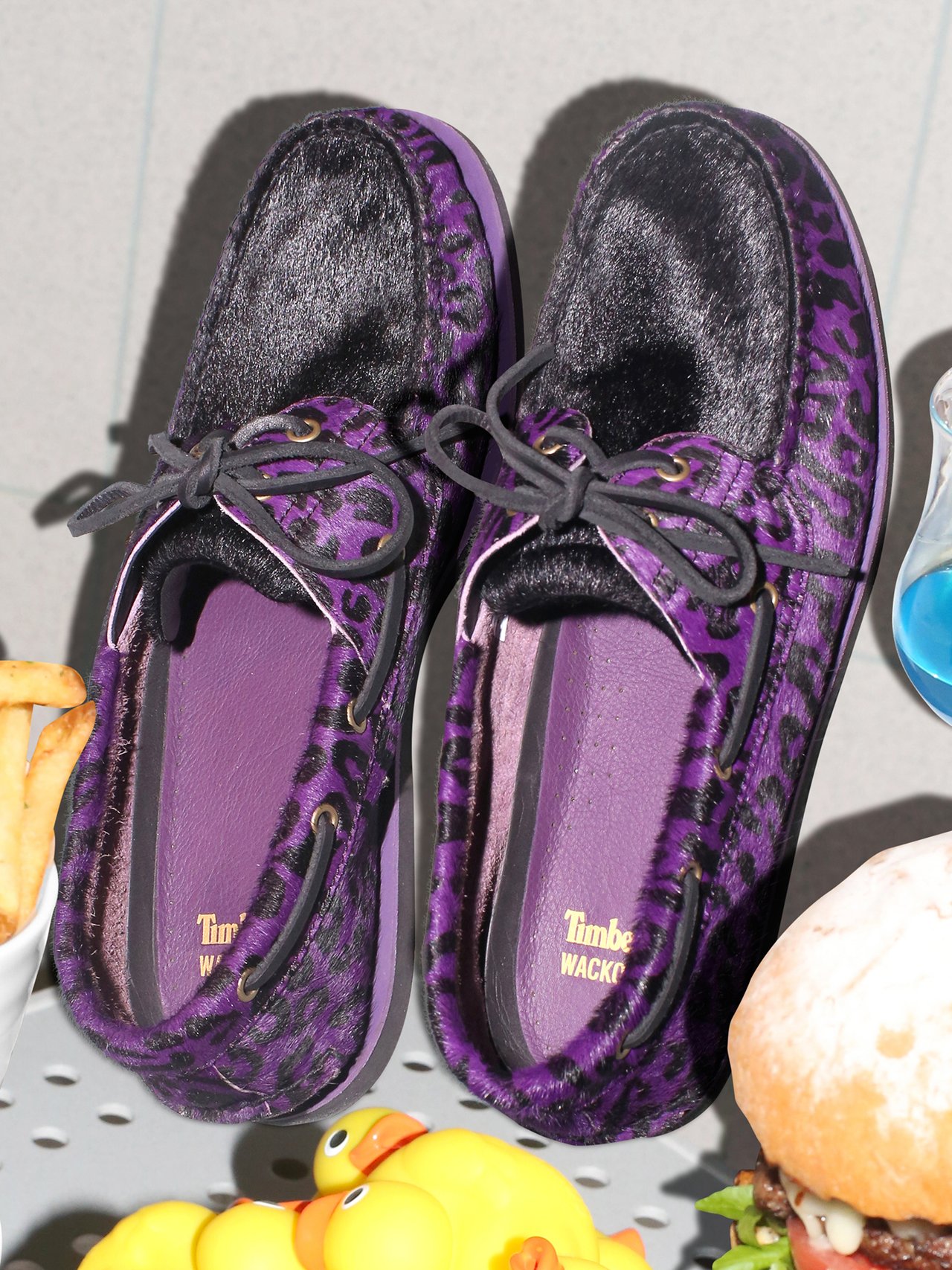 大人コラボ】「ティンバーランド×ワコマリア」のレオパード柄を