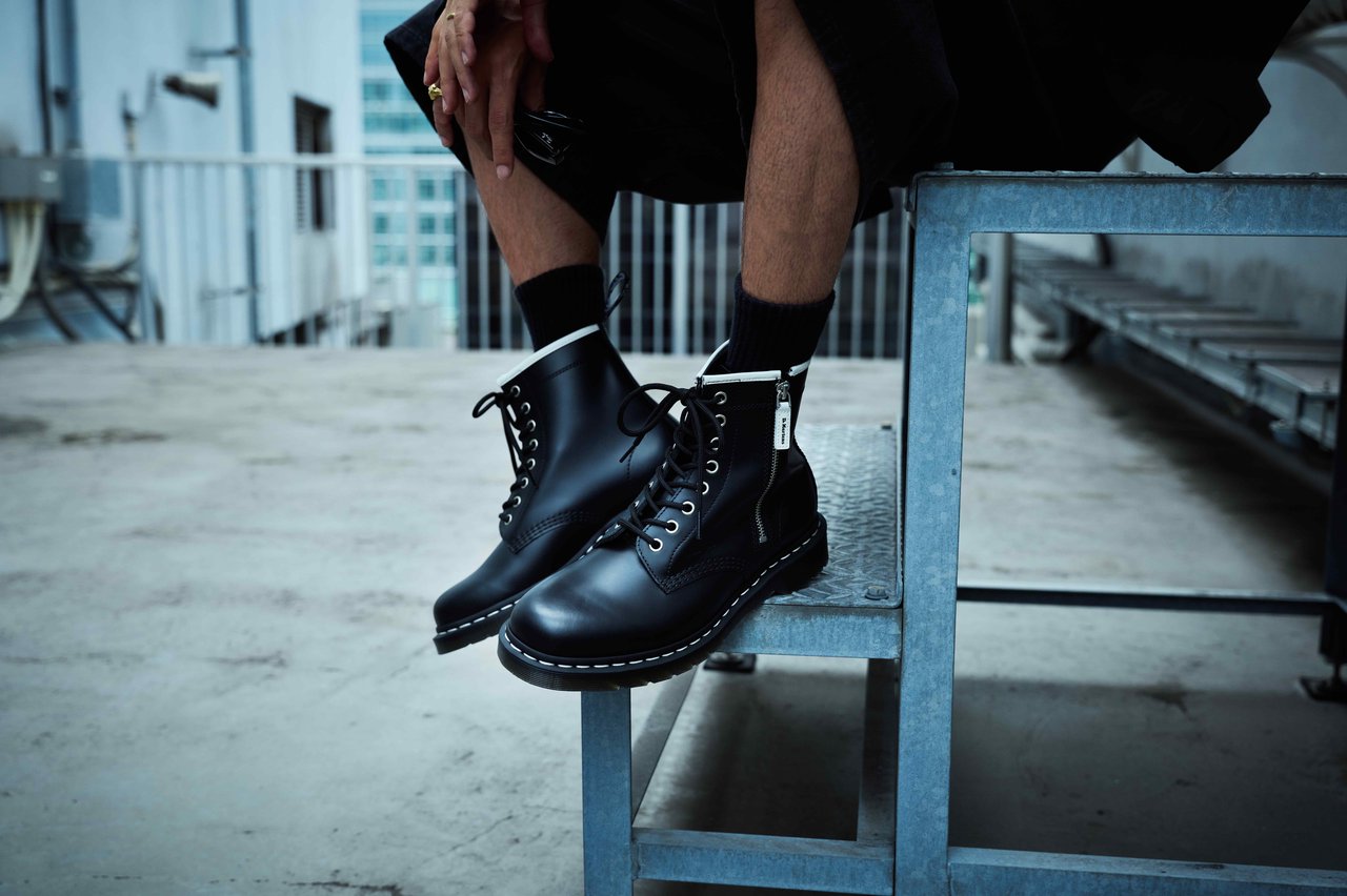 大人のドクターマーチン】名作シューズにホワイトステッチを施した秋の