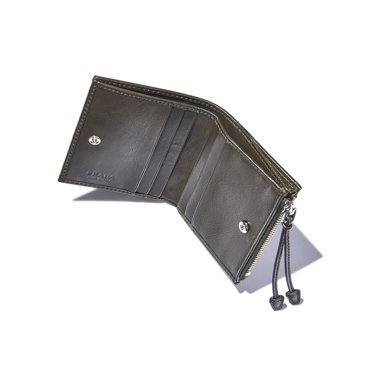 プラダ】冬ボーナスで買うべき大人の「ブランド財布」BEST30｜定番の二