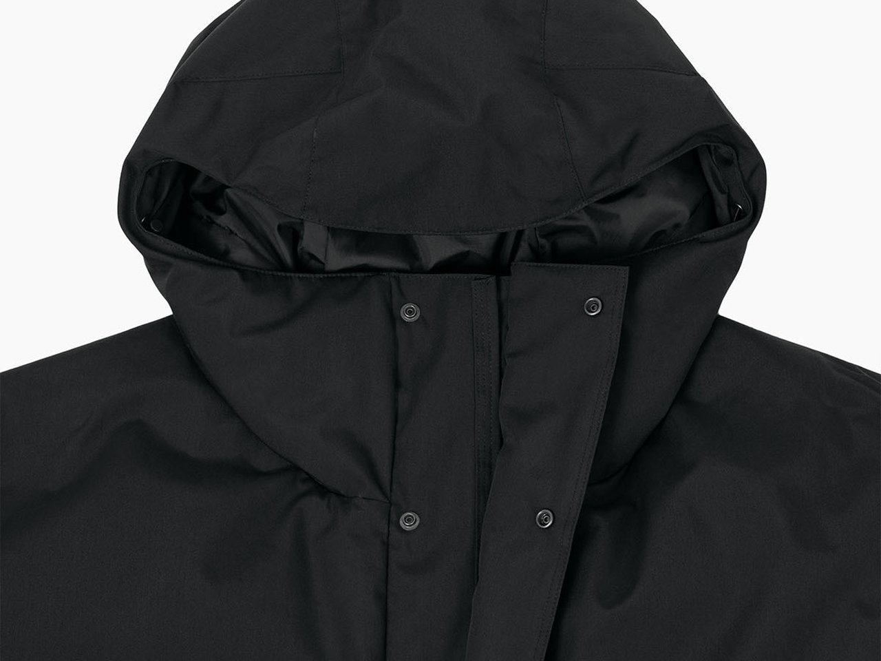 差がつく大人のダウン】南極観測隊の装備も手がけるザンターとコラボ