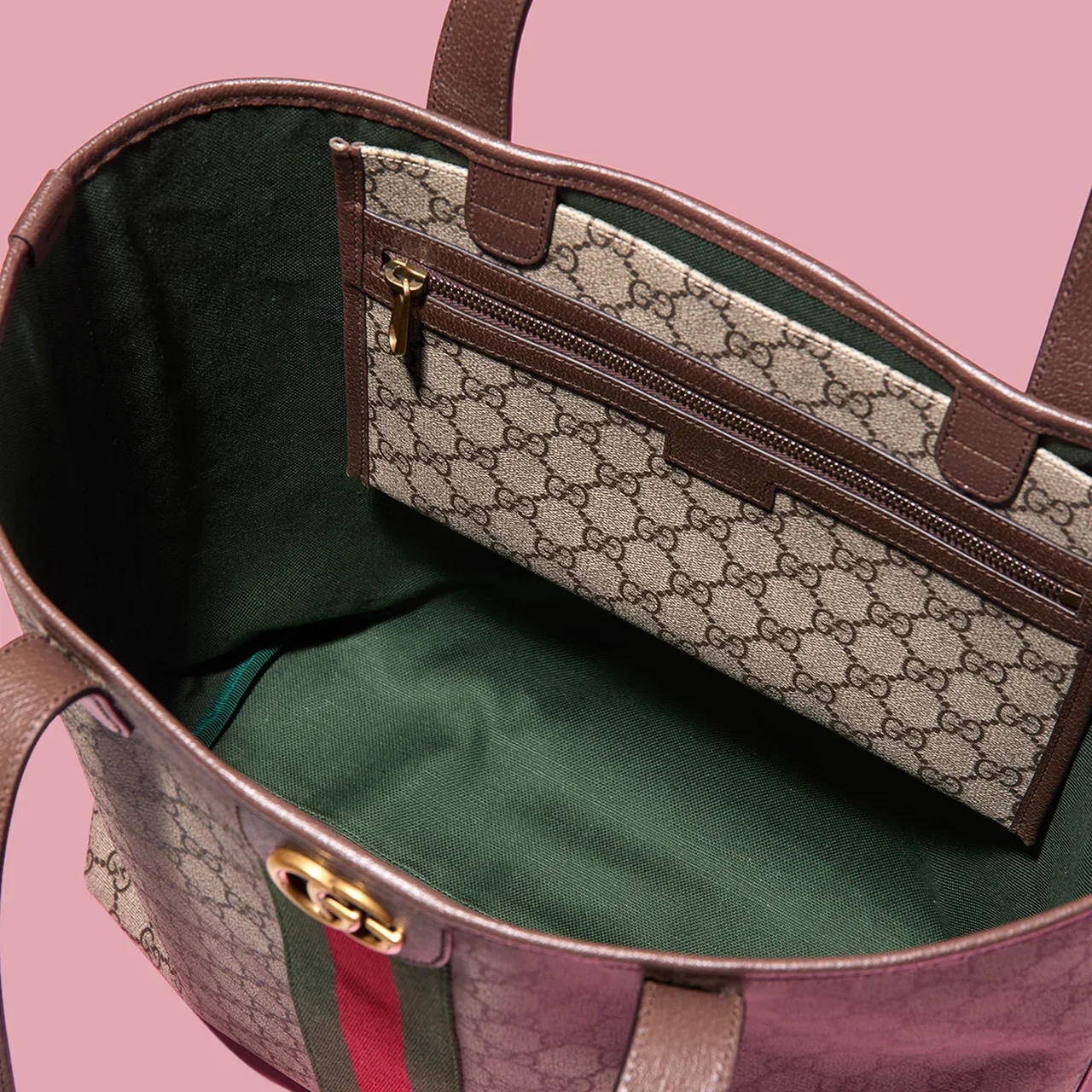 大人の格上げ通勤バッグ】グッチ、プラダ PC収納完備の「仕事カバン