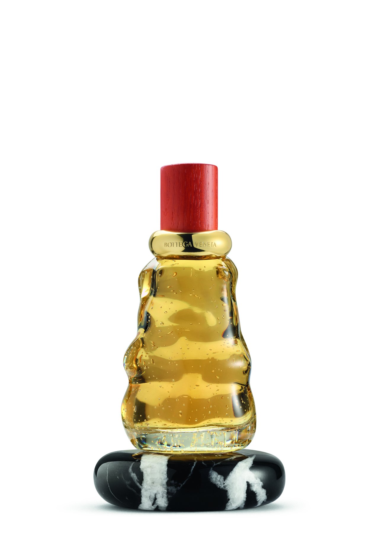 大人が選ぶべき香水】テーマは“香りのイントレチャート”。ボッテガ