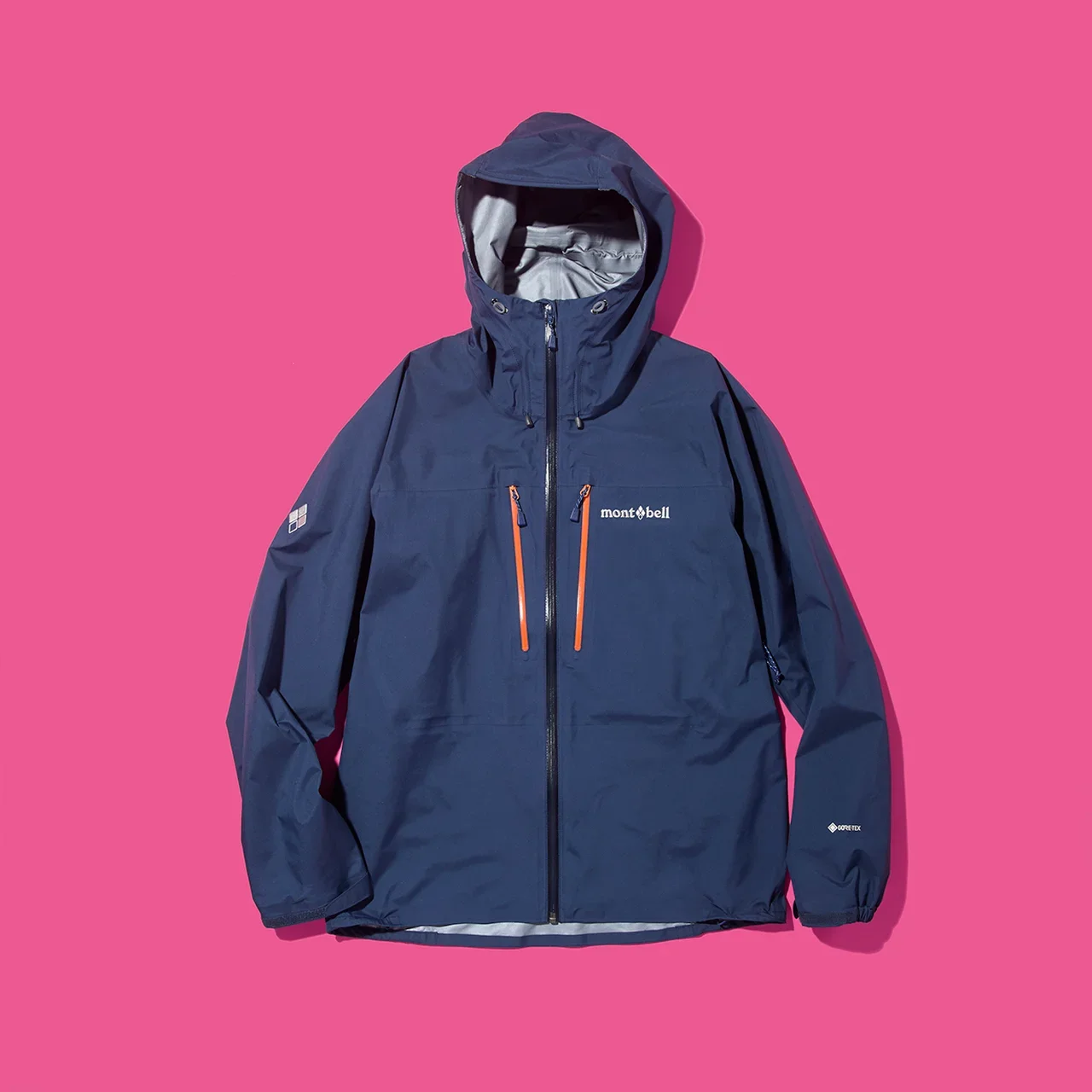 モンベルのGORE-TEX】梅雨対策に大人が買うべき「ゴアテックスアイテム