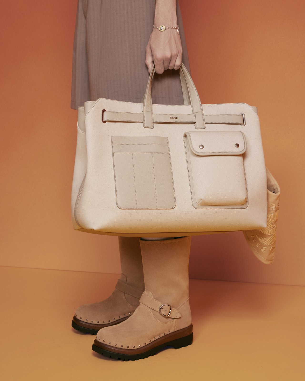 大人の大容量トートバッグ】DIORの新作「ディオール ノルマンディー