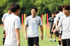 ユキ 2006Jリーグ 前田遼一 ジャージカード＋10枚 ユキ 2006Jリーグ