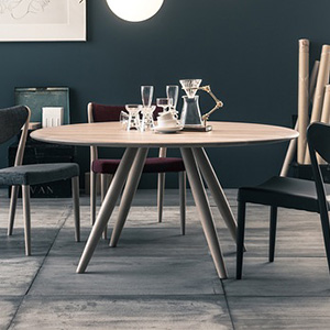 リッツウェル(Ritzwell)の丸テーブル4件[タブルーム]