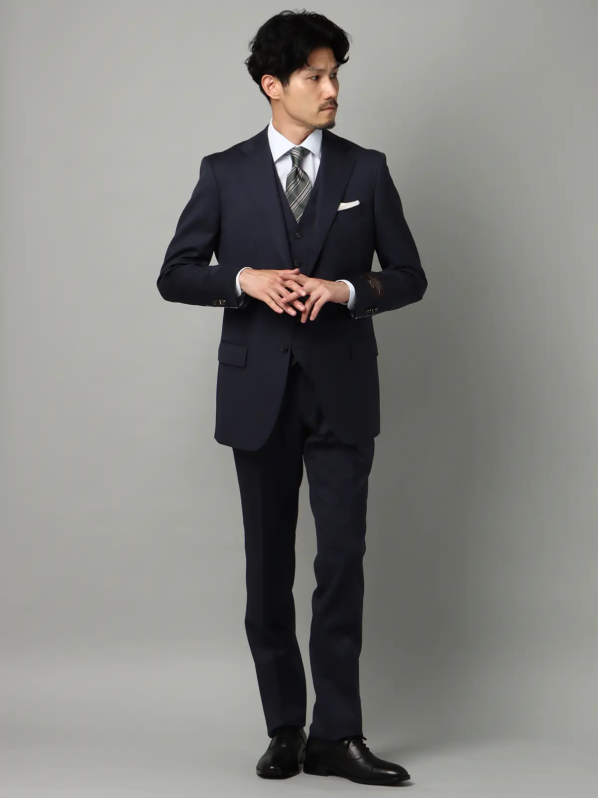 スーツ／スリーピース／3つボタン／CANONICO／PRUNELLE／無地／TR24