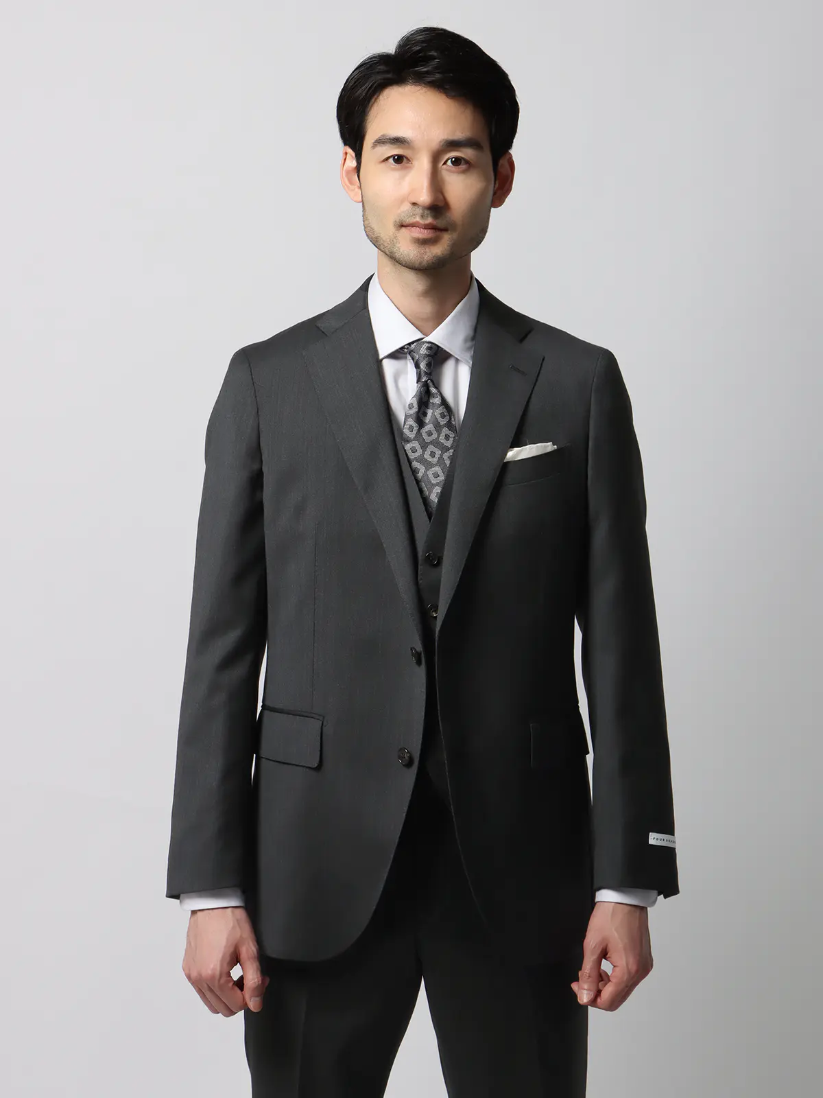 WEB限定／スーツ／スリーピース／2つボタン／ピンヘッド／CH25 | SUIT