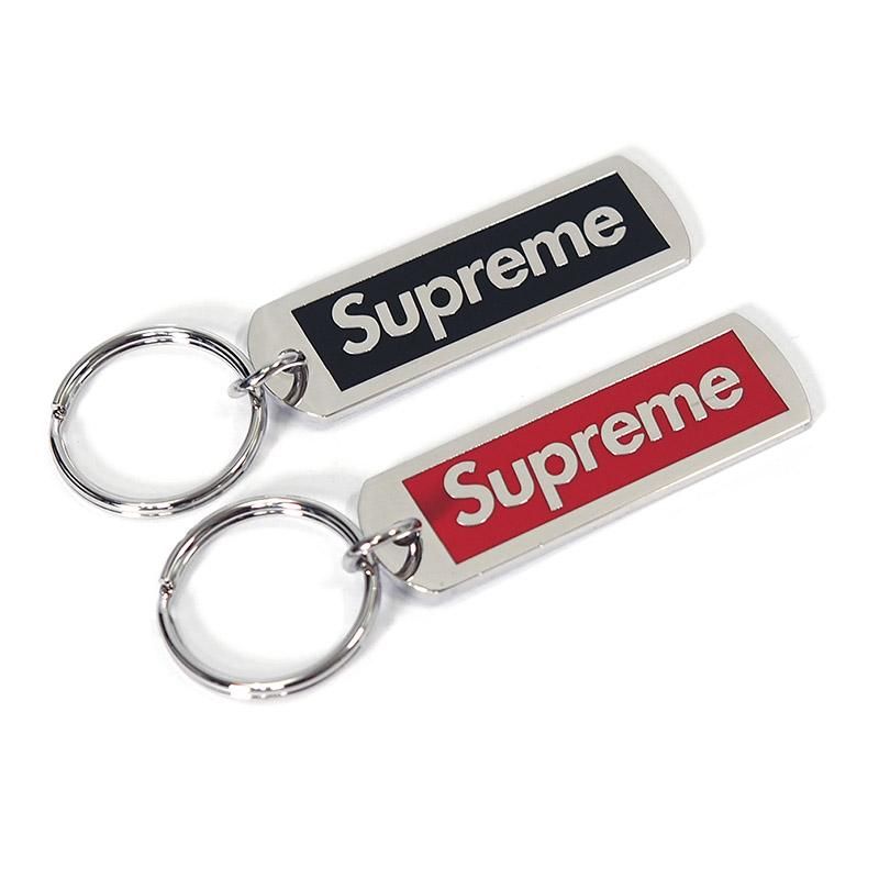 Supreme - Metal Tag Keychain - UG.SHAFT