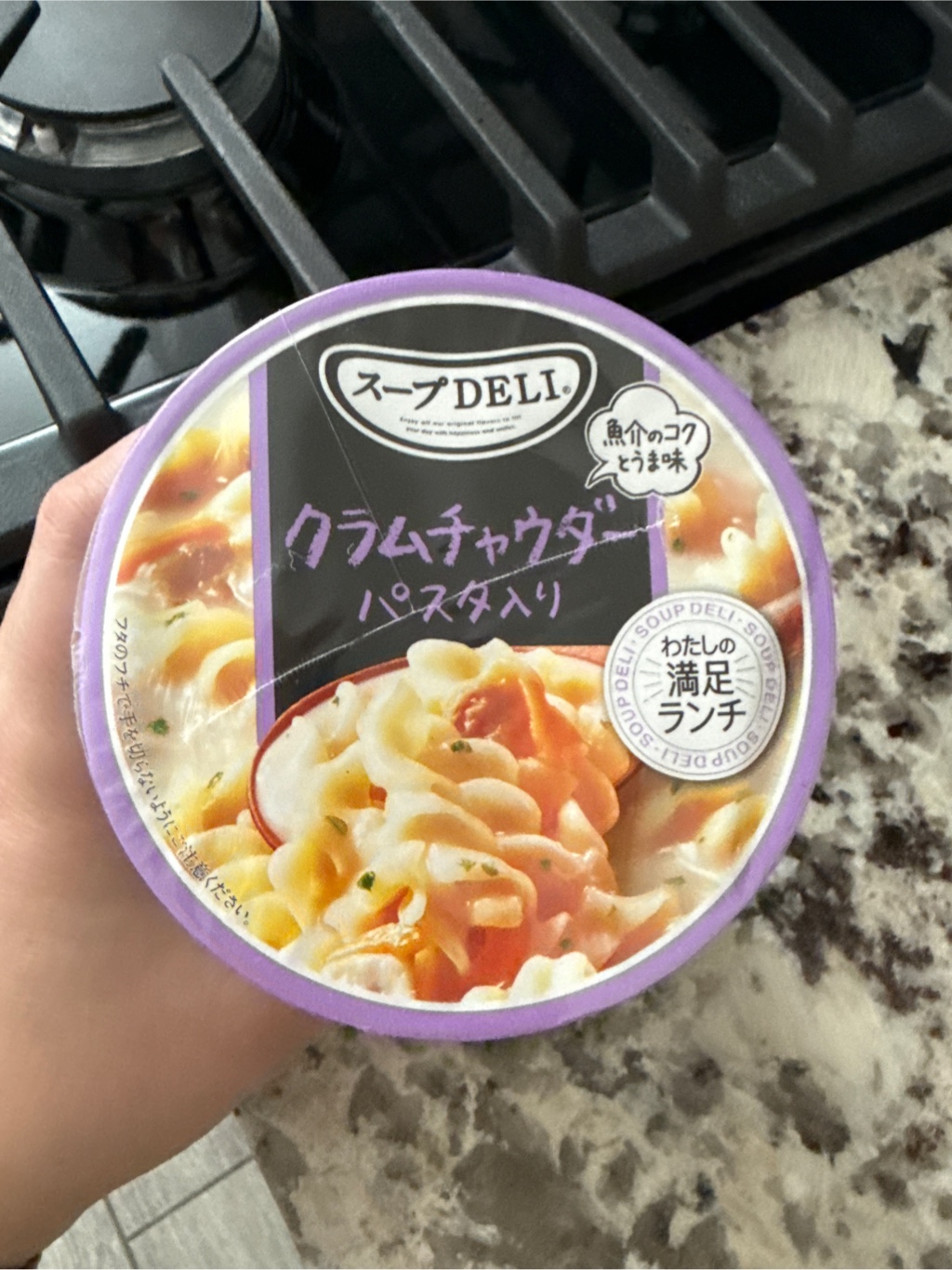 クノール スープDELI クラムチャウダー パスタ入り 37.5 グラム - Weee!