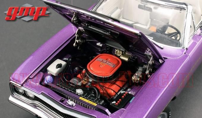 GMP 1970 プリムス ロードランナー コンバーチブル パープル 1:18