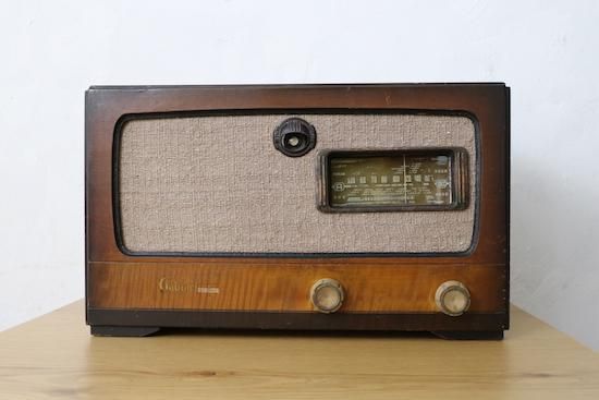 昭和レトロ“真空管ラジオ”/Bluetoothスピーカー/cabinet sugiura/w43cm