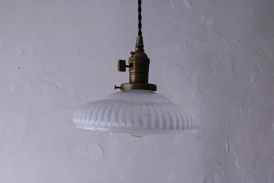 昭和レトロ菊型ミルクガラスシェード/ソケットセット/口金E26/電球別売