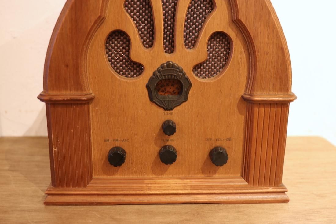 昭和レトロ“真空管ラジオ”/カセドラル型/スピーカーBluetooth/（茶散歩